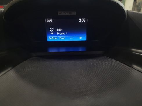 Used 2017 Ford Escape SE AWD/4WD image 25