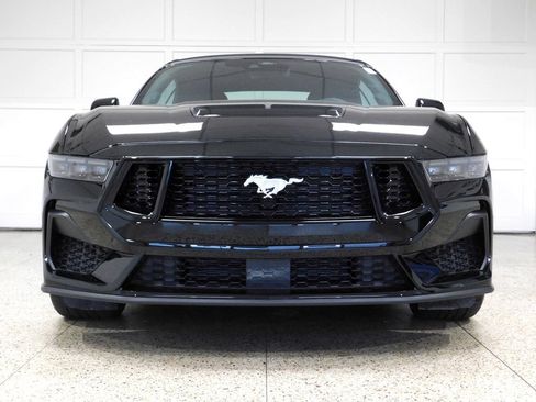 Used 2026 Ford Mustang GT Premium RWD image 6