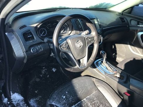 Used 2016 Buick Regal Premium image 3