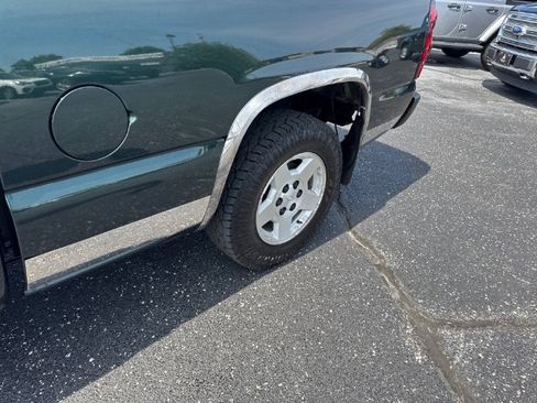Used 2005 Chevrolet Silverado 1500 LS w/ Light Duty Power Package RWD image 10