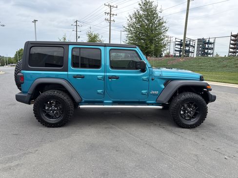 Used 2020 Jeep Wrangler Unlimited Sport S AWD/4WD image 10