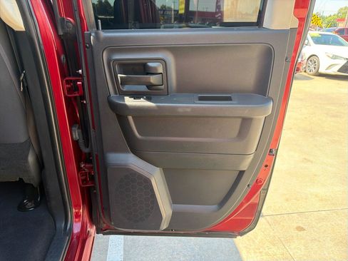 Used 2012 RAM 1500 Express AWD/4WD image 23
