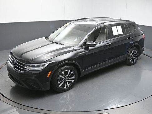 Used 2024 Volkswagen Tiguan S image 44