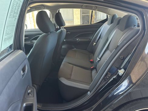 Used 2025 Nissan Versa SV FWD image 21