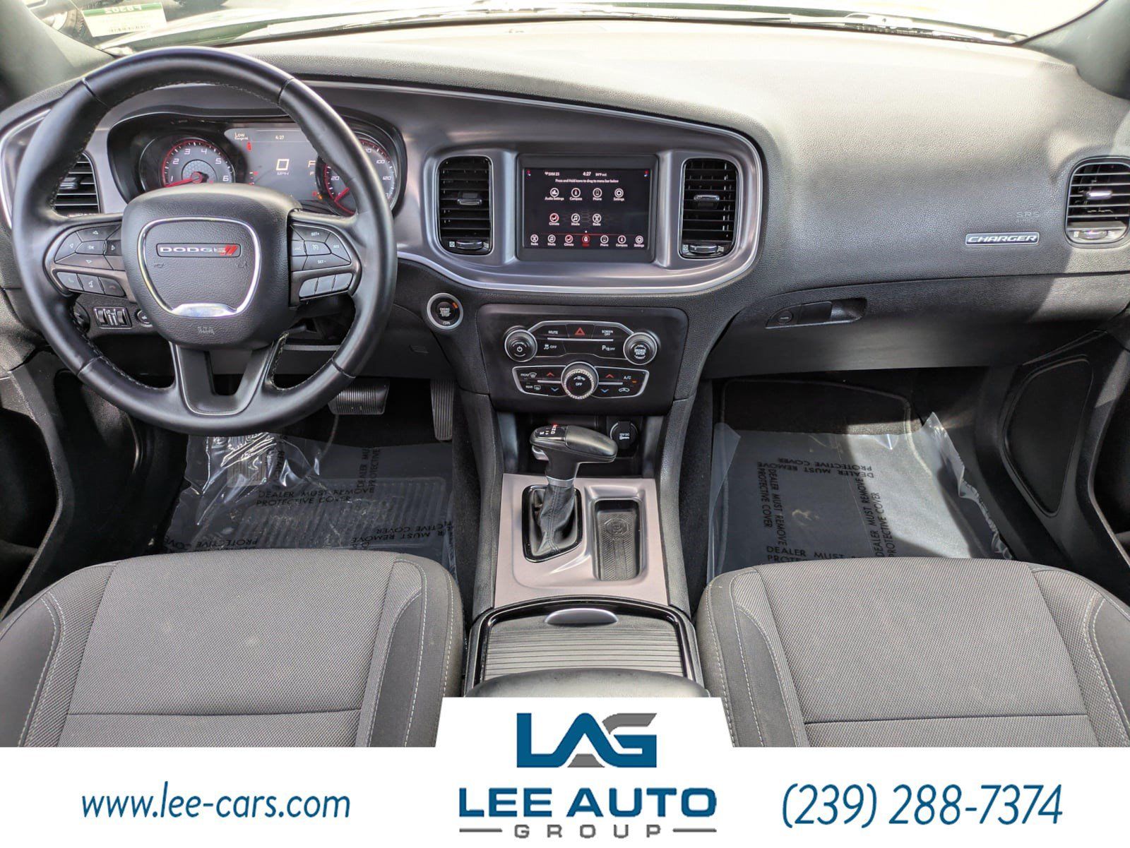 Used 2019 Dodge Charger SXT w/ Plus Group RWD image 10