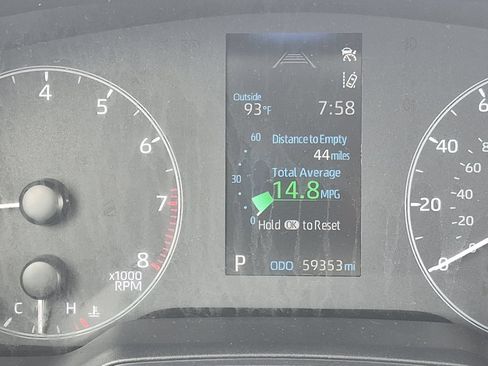 Certified 2024 Toyota Corolla Cross LE FWD image 28