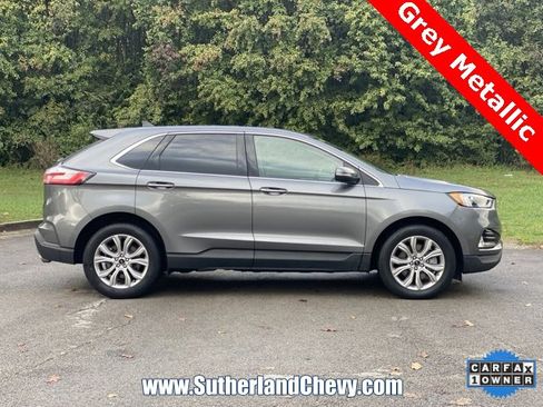 Used 2024 Ford Edge Titanium image 8