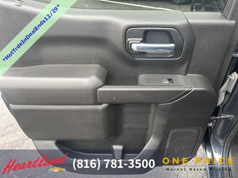 Used 2021 Chevrolet Silverado 1500 Custom Trail Boss w/ LPO, Dark Essentials Package image 33