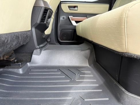 Used 2022 Toyota Tundra 1794 Edition AWD/4WD image 18