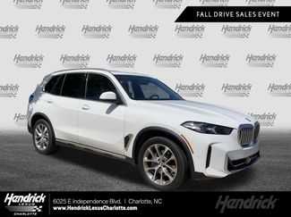 Used 2024 BMW X5 xDrive40i w/ Parking Assistance Package AWD/4WD video 1