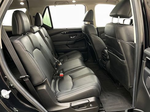 Used 2024 Honda Pilot Touring image 44