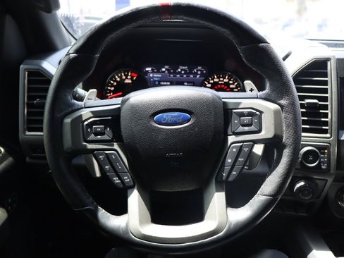 Used 2017 Ford F150 Raptor w/ Equipment Group 802A Luxury AWD/4WD image 17