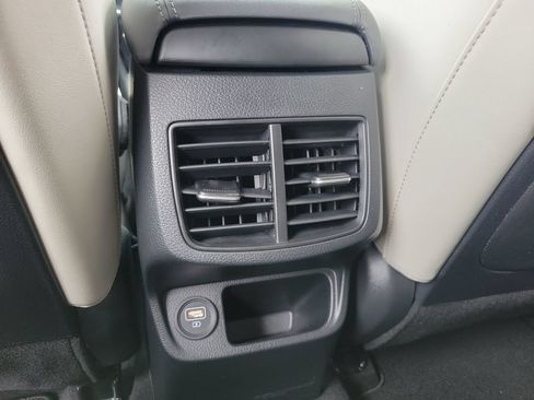 Used 2021 Kia Seltos SX w/ SX Sunroof Package AWD/4WD image 18