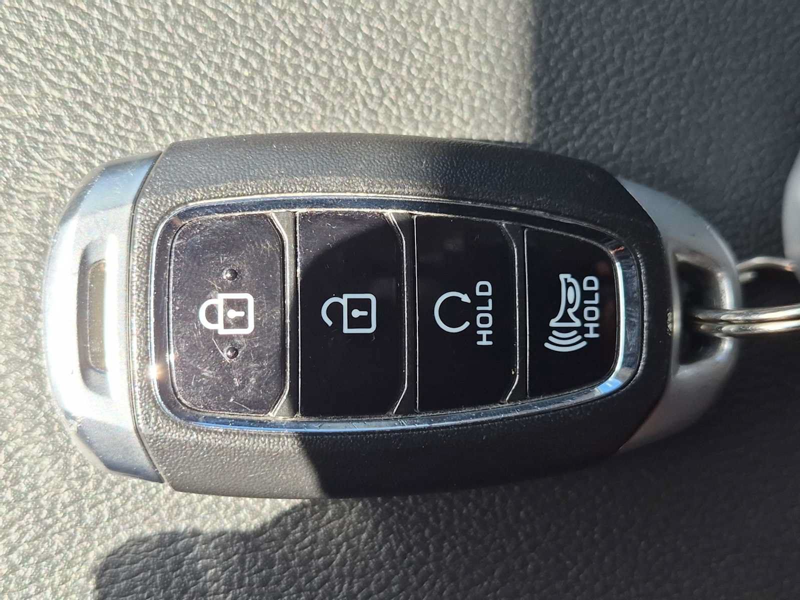 Certified 2022 Hyundai Kona SEL FWD image 32
