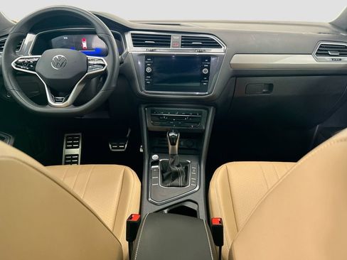 Certified 2024 Volkswagen Tiguan SE R-Line FWD image 13
