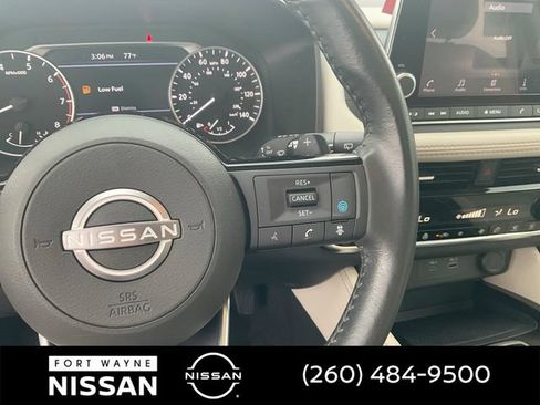 Certified 2023 Nissan Rogue SL AWD/4WD image 24