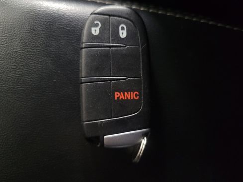Used 2020 Dodge Journey Crossroad w/ Rear Seat Video Group I FWD image 32