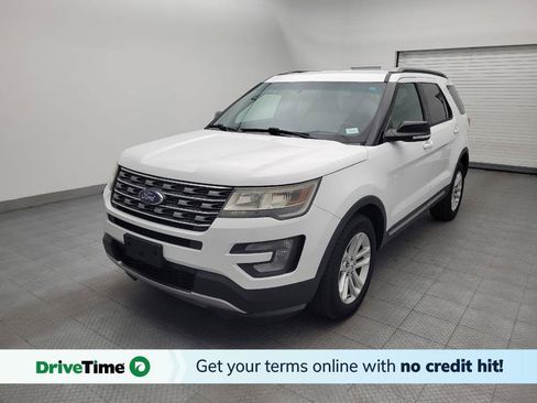Used 2017 Ford Explorer XLT w/ Equipment Group 201A FWD image 1