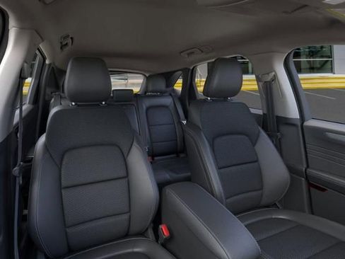New 2025 Ford Escape SE image 10