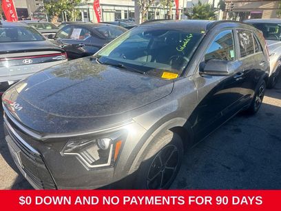 Used 2025 Kia Niro LX