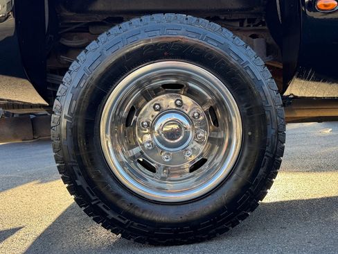 Used 2011 GMC Sierra 3500 Denali image 11