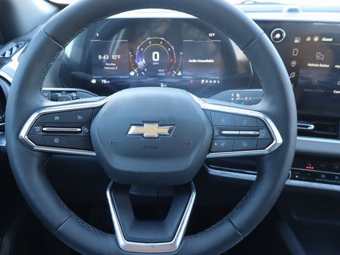 New 2026 Chevrolet Equinox LT image 7