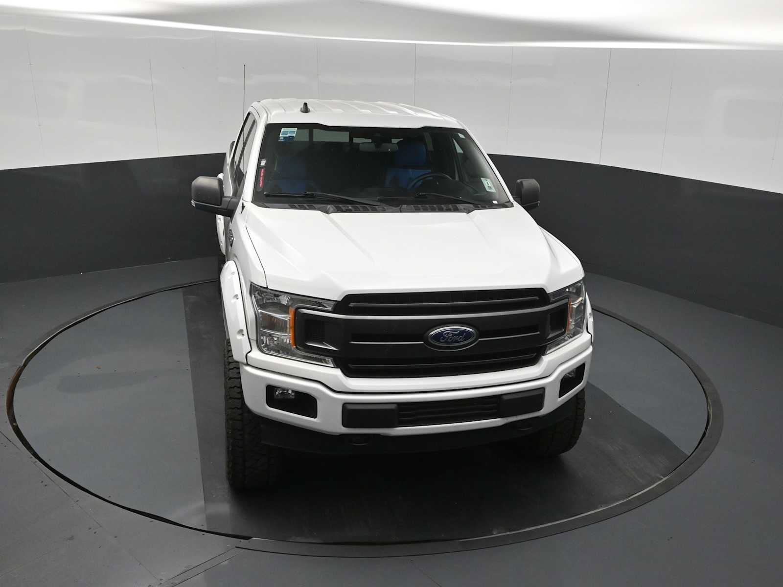 Certified 2019 Ford F150 XLT w/ Equipment Group 302A Luxury AWD/4WD image 10
