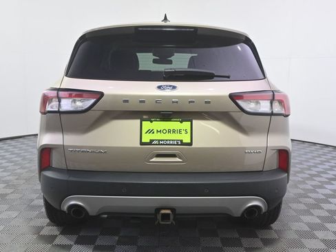 Used 2021 Ford Escape Titanium w/ Titanium Elite Package AWD/4WD image 5