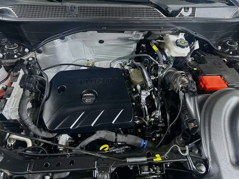 Used 2024 Buick Encore GX Sport Touring image 31