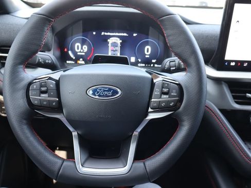 Used 2025 Ford Explorer ST-Line w/ Premium Package AWD/4WD image 6