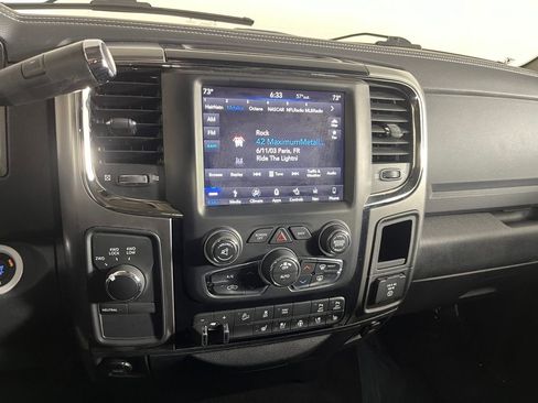 Used 2018 RAM 2500 Laramie w/ Sport Appearance Group image 23