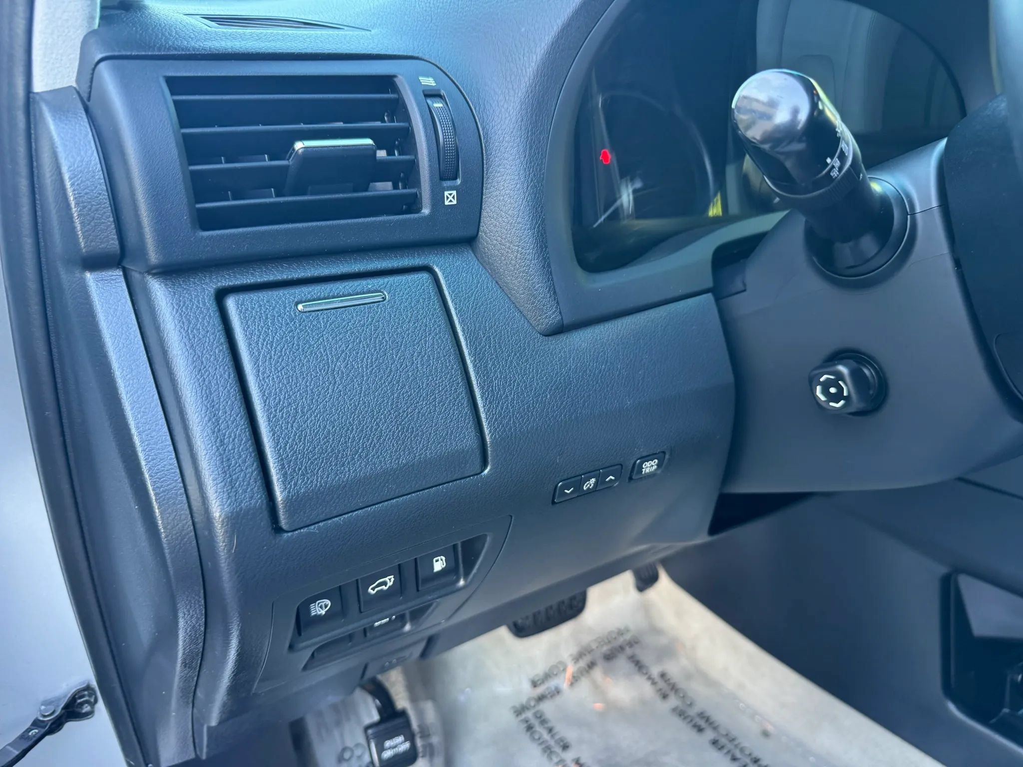 Used 2013 Lexus RX 450h AWD w/ Navigation Pkg image 30