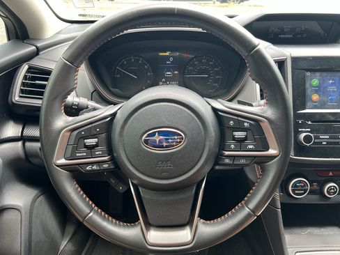Used 2020 Subaru Crosstrek 2.0i Premium w/ Moonroof Package 2 AWD/4WD image 10