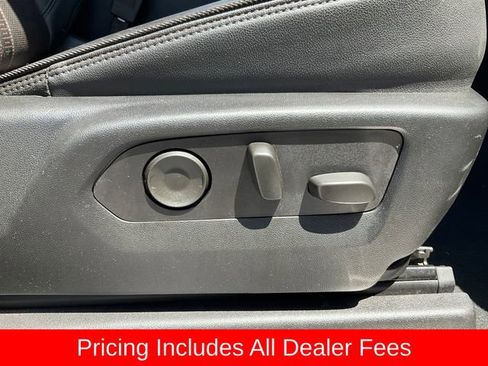Used 2024 Chevrolet Silverado 3500 High Country w/ High Country Premium Package AWD/4WD image 21