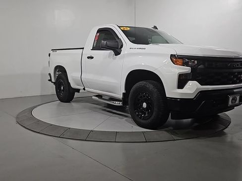 Used 2025 Chevrolet Silverado 1500 W/T w/ WT Convenience Package AWD/4WD image 8
