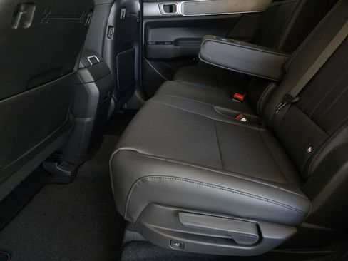 New 2025 Hyundai Santa Fe XRT AWD/4WD image 15