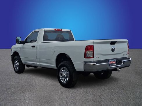 Used 2024 RAM 2500 Tradesman w/ Chrome Appearance Group image 6