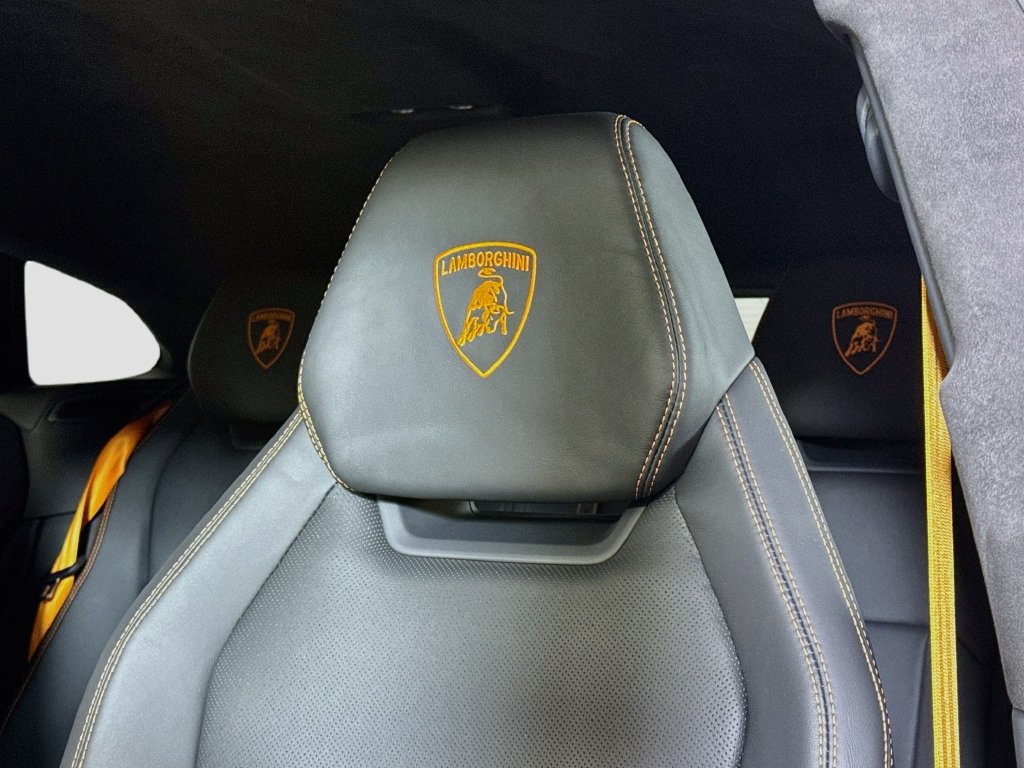 Used 2024 Lamborghini Urus S AWD/4WD image 25