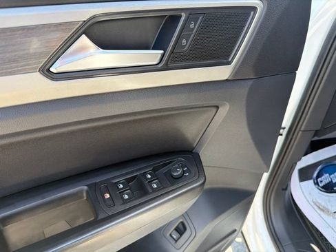 Used 2021 Volkswagen Atlas SEL AWD/4WD image 25