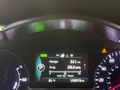 Used 2015 Kia Optima LX FWD image 13