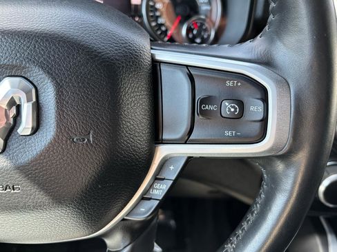 Used 2021 RAM 1500 Big Horn image 32