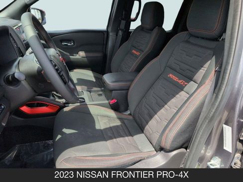 Certified 2023 Nissan Frontier PRO-4X w/ Tow Package AWD/4WD image 14