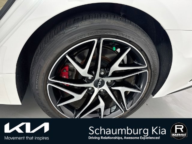 Used 2022 Kia Stinger GT-Line w/ Sun & Sound Package AWD/4WD image 5