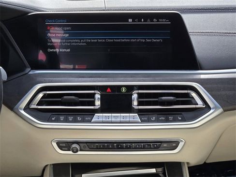 Used 2022 BMW X5 xDrive45e image 17