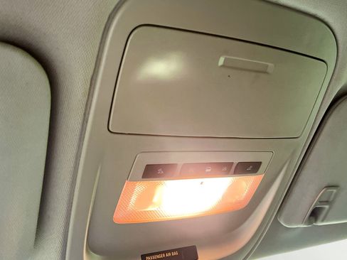 Used 2021 Chevrolet Colorado LT image 22