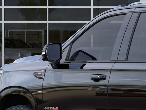 New 2026 GMC Yukon XL AT4 w/ AT4 Premium Plus Package AWD/4WD image 12