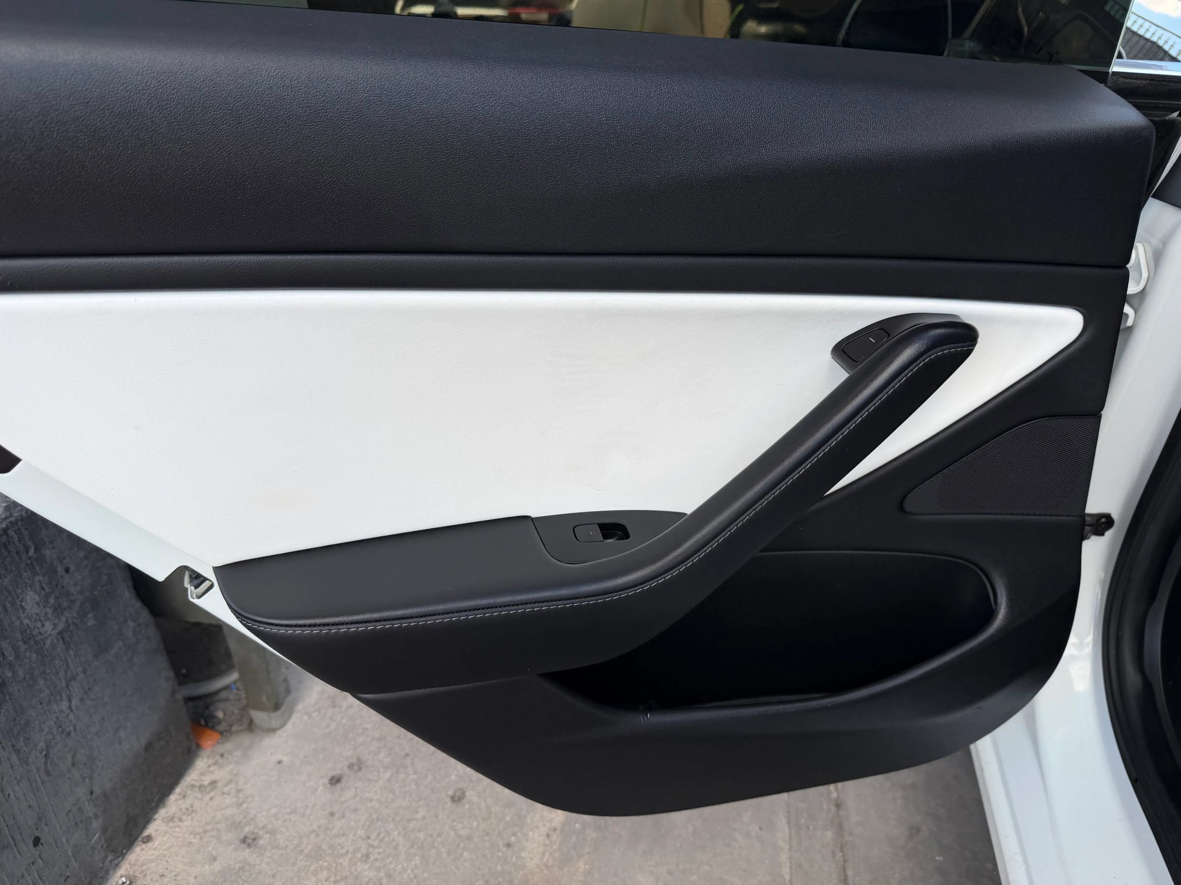 Used 2019 Tesla Model 3 Standard Range Plus RWD image 12