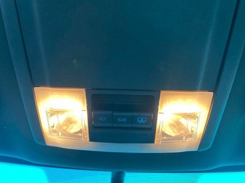 Used 2013 Ford Explorer XLT AWD/4WD image 24