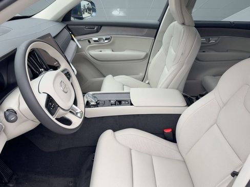 New 2026 Volvo XC90 T8 Ultra w/ Protection Package Premier AWD/4WD image 22