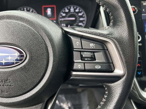 Used 2023 Subaru Outback Premium image 21